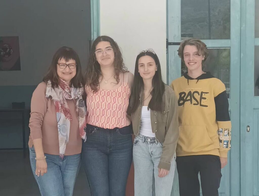 Vasilis Koutroulis, Artemis Magkanari, Katerina Zouli, Marianna Nanna and Maria Kaltsa